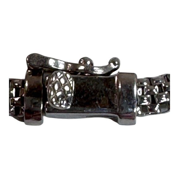 Sterling Silver Panther Cougar Head Necklace Pave Rhinestone Emerald Green Eyes - Picture 6 of 8